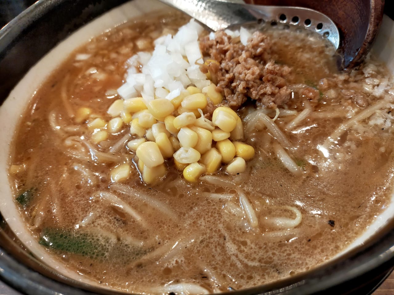 志木市】味噌ダレと豚骨スープのラーメン日月堂に行ってきた！背脂