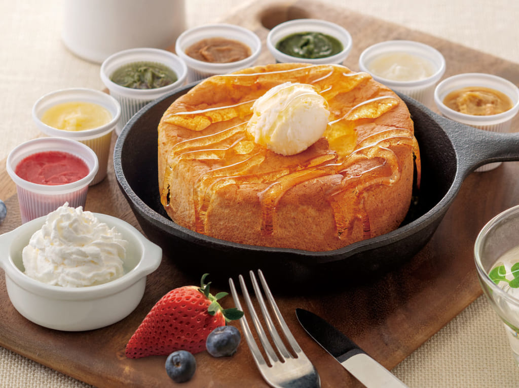 黒猫ムギのパンケーキ